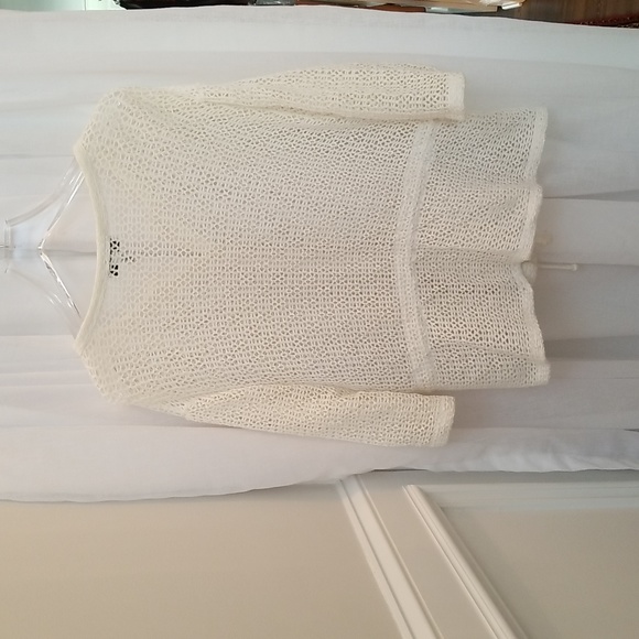 Tapemeasure NY Ex. Cond & Cleaned Fisherman Crochet Coverup Blouse, M, $25 - Picture 16 of 16